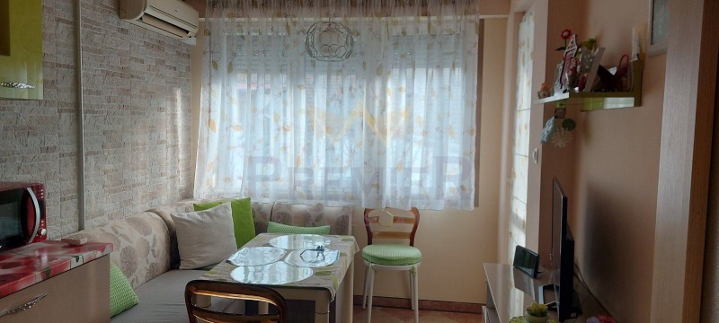 Продава 2-СТАЕН, гр. Варна, Лятно кино Тракия, снимка 2 - Апартаменти - 53147924