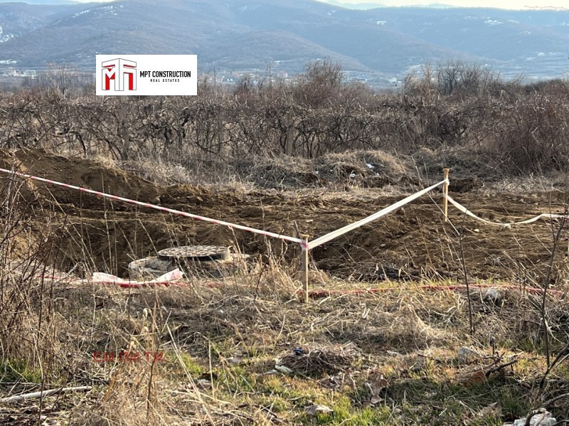 Продава  Парцел област Пловдив , с. Първенец , 649 кв.м | 94150202 - изображение [5]