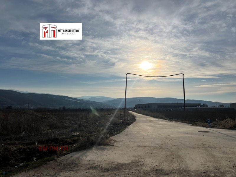 Продава  Парцел област Пловдив , с. Първенец , 649 кв.м | 94150202 - изображение [9]
