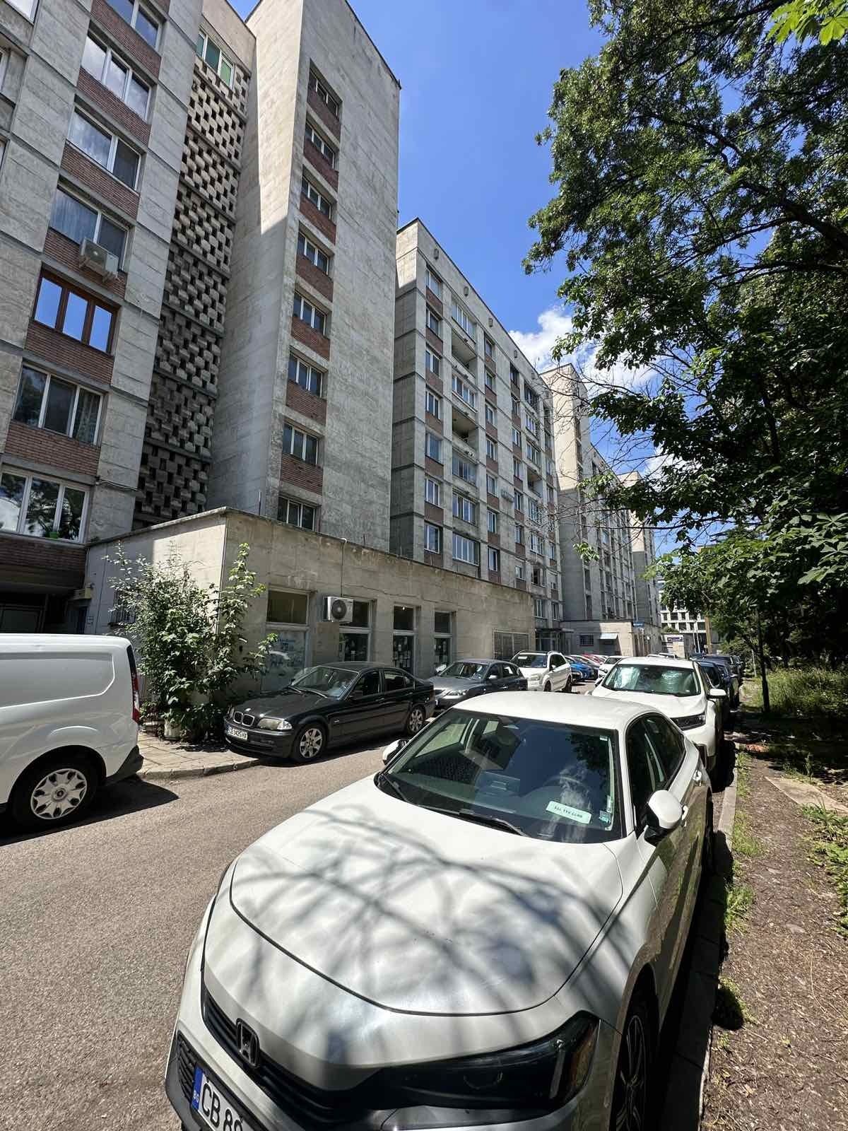 Продава 3-СТАЕН, гр. София, Младост 1