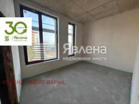 3-стаен град Варна, Бриз 4