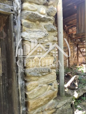 Продажба на имоти в с. Горна Диканя, област Перник - изображение 2 