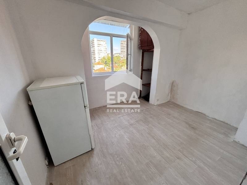 На продаж  Студія Шумен , Тракия , 40 кв.м | 18316253