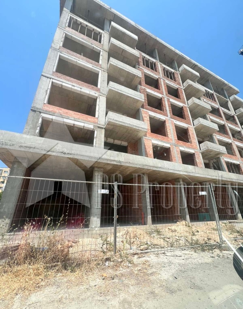 En venta  1 dormitorio Stara Zagora , Samara 3 , 66 metros cuadrados | 75983568 - imagen [2]