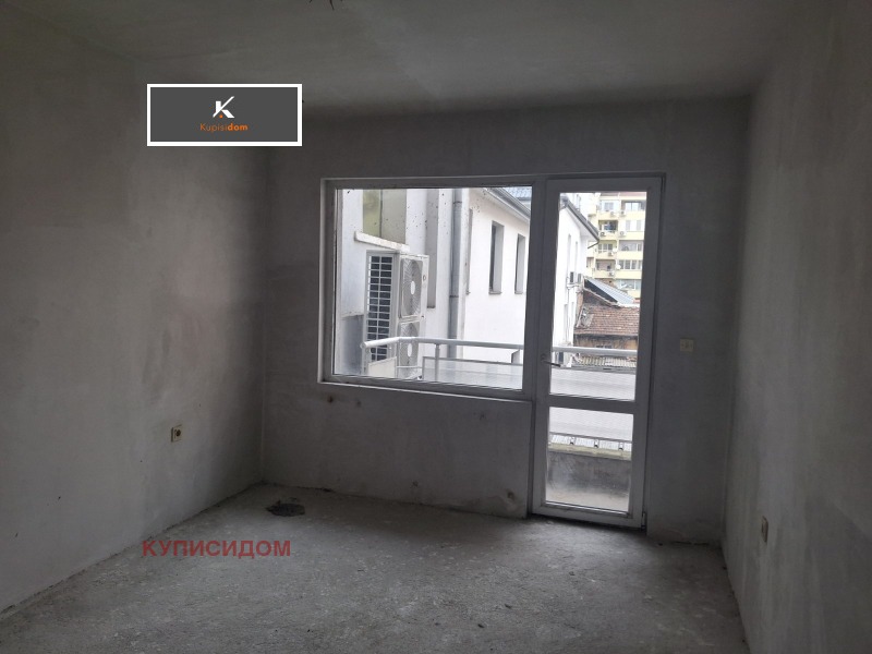 Продава 2-СТАЕН, гр. Стара Загора, Център, снимка 2 - Апартаменти - 53243578