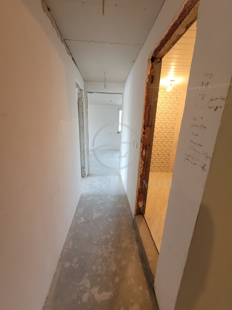 Продава 3-СТАЕН, гр. Пловдив, Остромила, снимка 13 - Апартаменти - 53158500