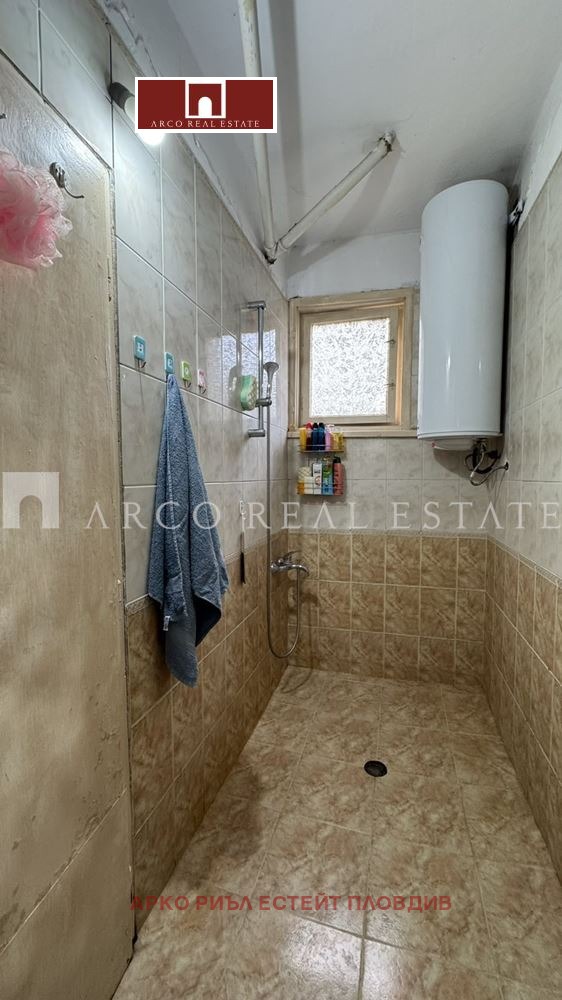 Myytävänä  3+ makuuhuone Stara Zagoran alue , Kazanlak , 140 neliömetriä | 41885651 - kuva [11]