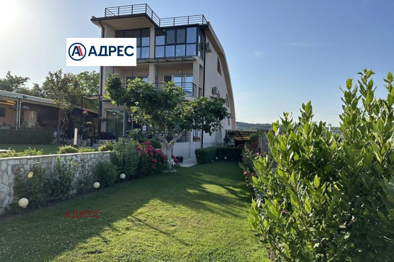 Продава  Къща, град Варна, м-т Долна Трака • 1 250 000 EUR • ID 94118383 — holmes.bg - [1] 