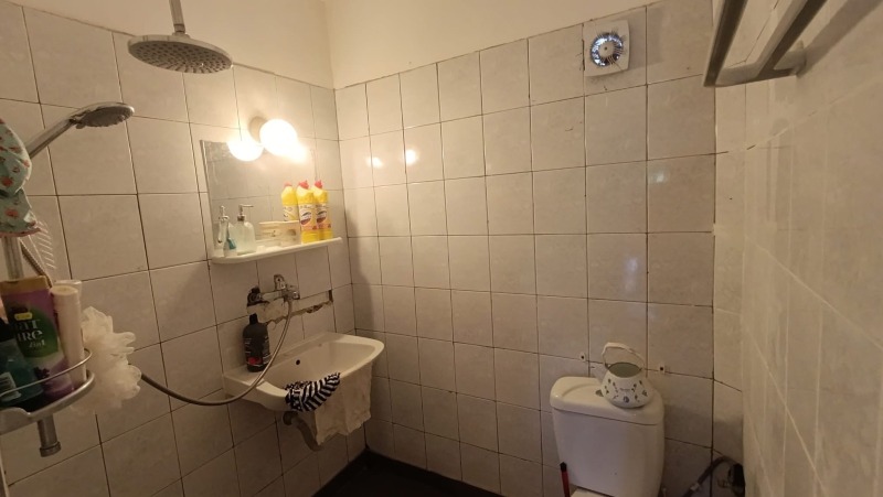 Продава  Къща област Разград , с. Костанденец , 200 кв.м | 70848186 - изображение [10]