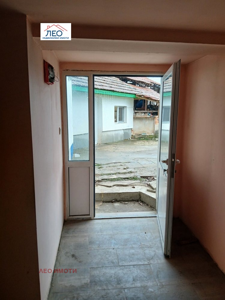 Продава КЪЩА, с. Богатово, област Габрово, снимка 11 - Къщи - 54599386