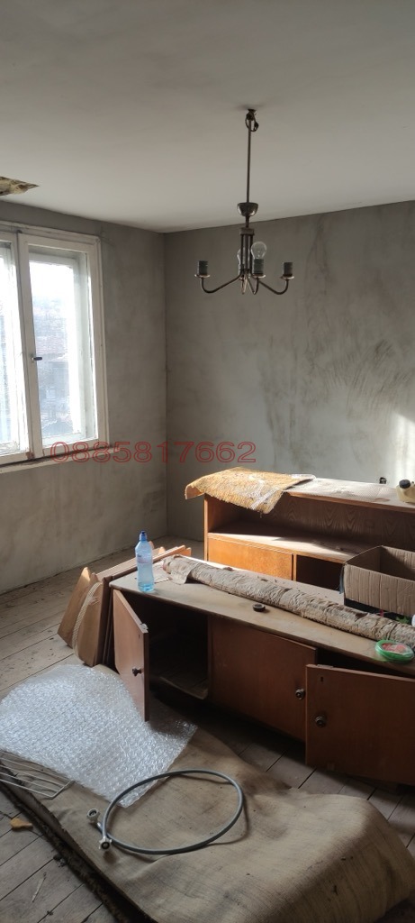 Продава КЪЩА, гр. Перник, Димова махала, снимка 5 - Къщи - 56424849