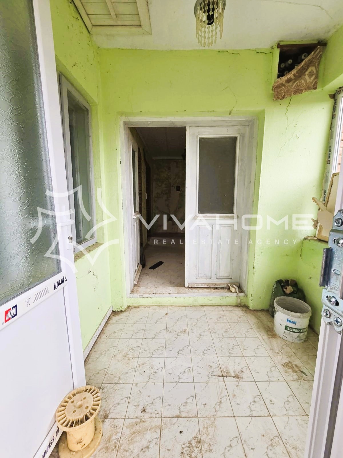 Продава КЪЩА, с. Карапелит, област Добрич, снимка 3 - Къщи - 54255518