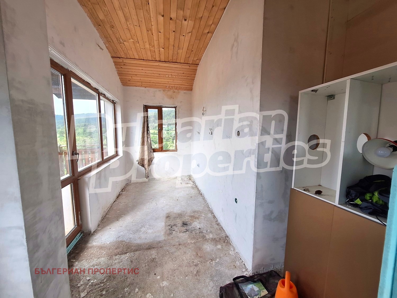 Продава КЪЩА, с. Добърско, област Благоевград