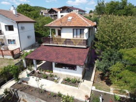Maison Dolichte, région Varna