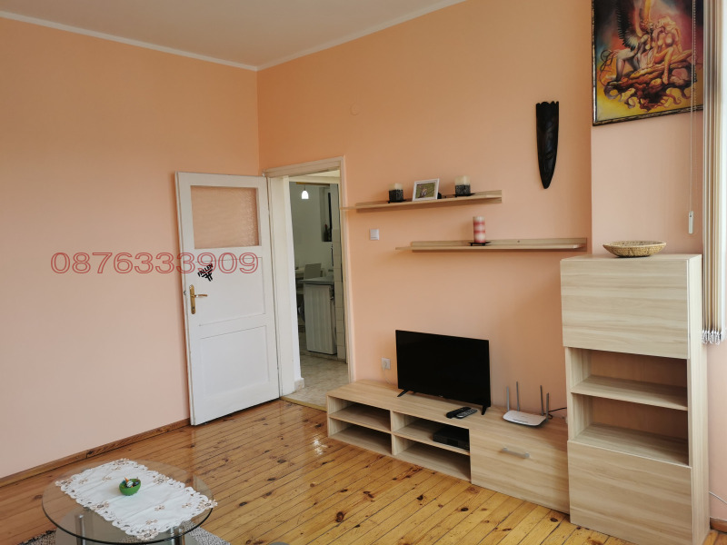 Na prodej  1 ložnice Sofia , Centar , 48 m2 | 65074486 - obraz [2]