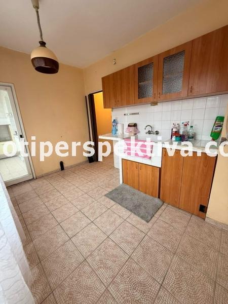 Продава 2-СТАЕН, гр. Пловдив, Кючук Париж, снимка 6 - Апартаменти - 53494562