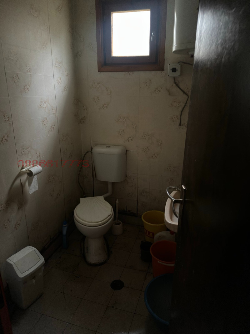 Продава КЪЩА, м-т Мечката, област София област, снимка 10 - Къщи - 52779673