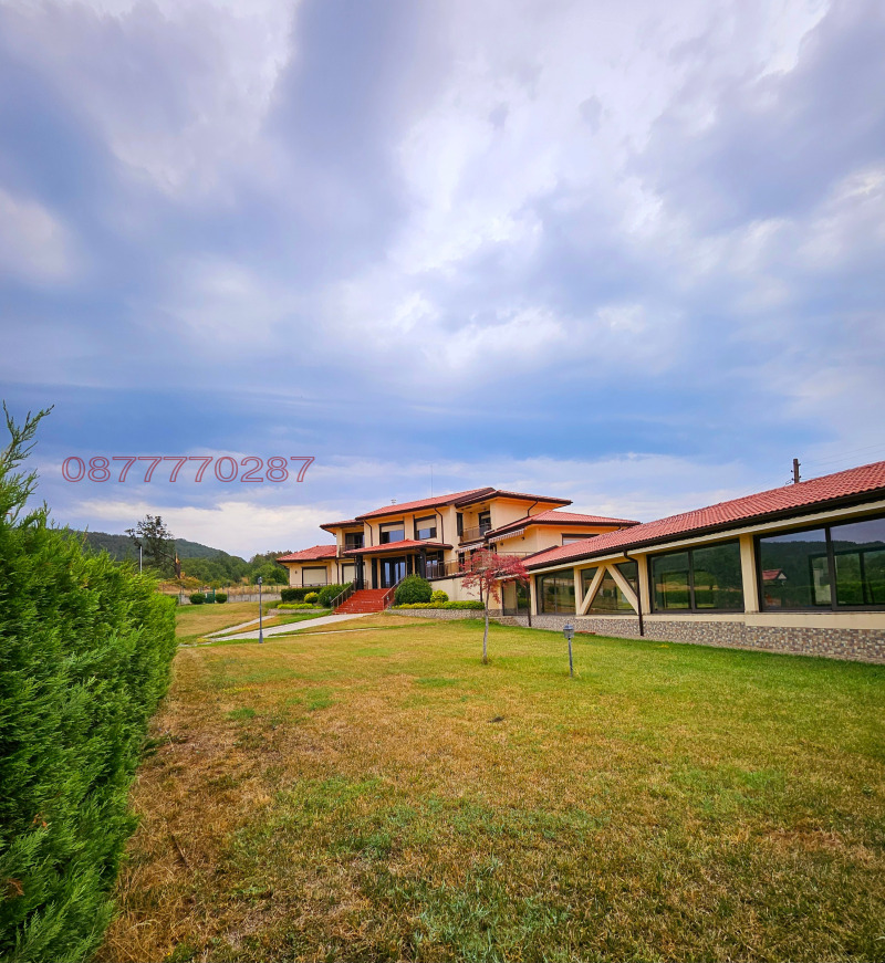 Продава КЪЩА, гр. Елена, област Велико Търново, снимка 2 - Къщи - 53077991