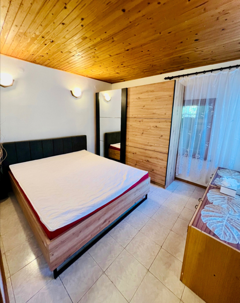 Продава КЪЩА, гр. София, с. Волуяк, снимка 3 - Къщи - 53300799