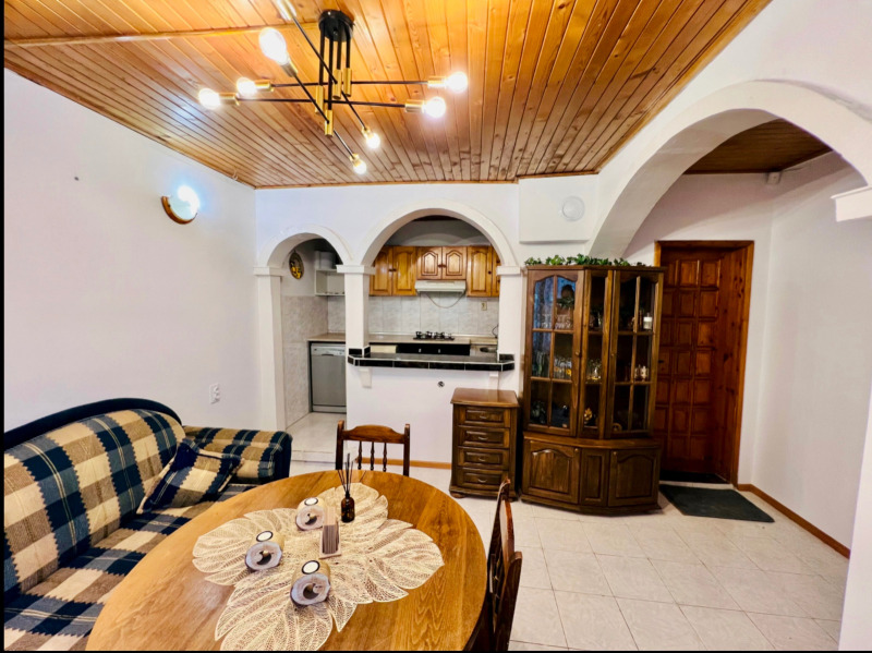 Продава КЪЩА, гр. София, с. Волуяк, снимка 5 - Къщи - 53300799