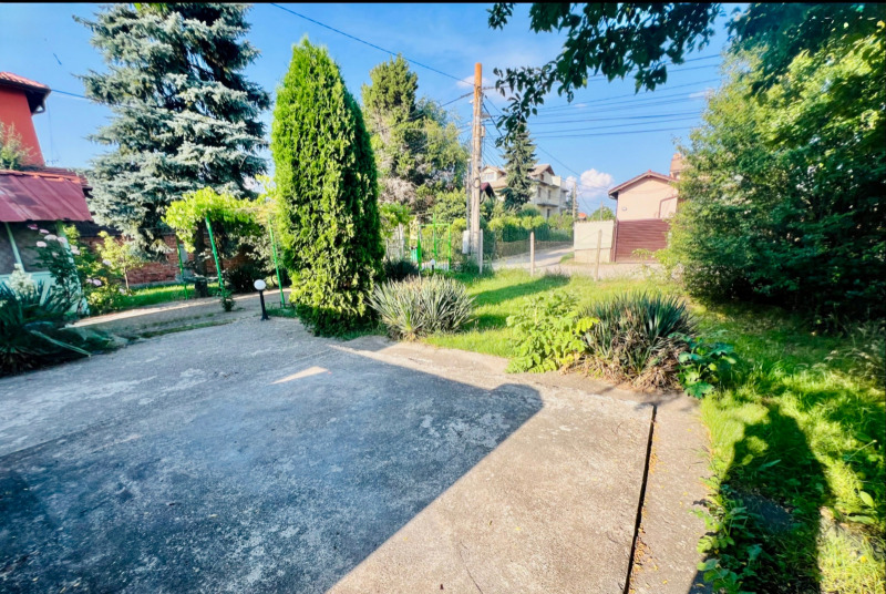 Продава КЪЩА, гр. София, с. Волуяк, снимка 14 - Къщи - 53300799