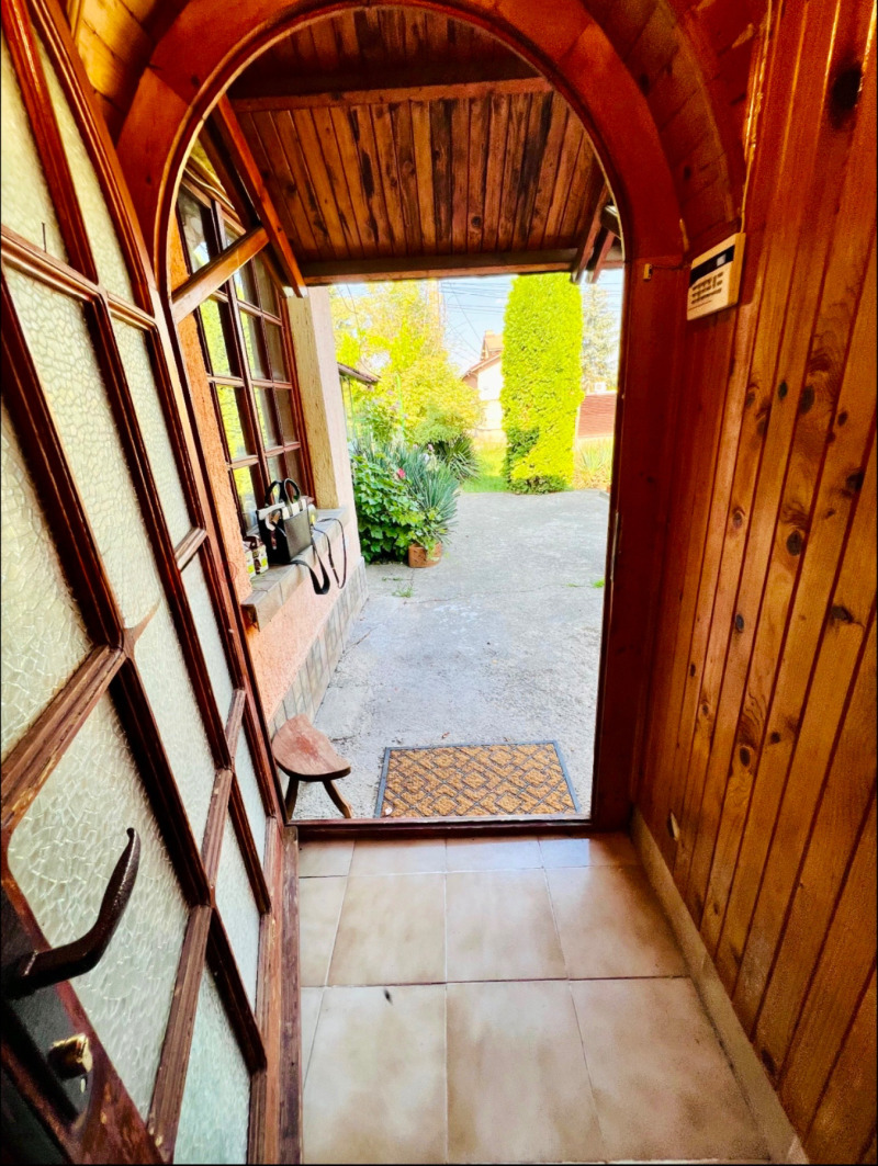 Продава КЪЩА, гр. София, с. Волуяк, снимка 8 - Къщи - 53300799