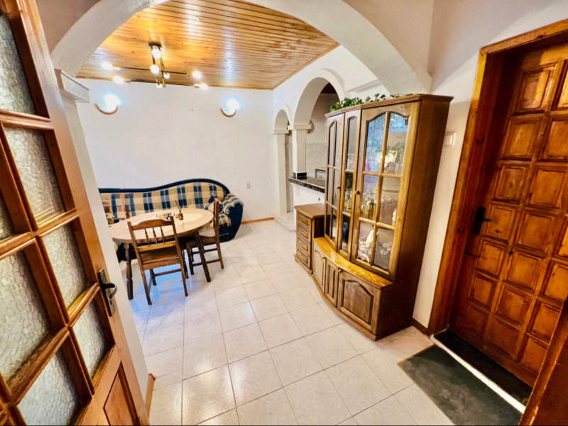 Продава КЪЩА, гр. София, с. Волуяк, снимка 4 - Къщи - 53300799