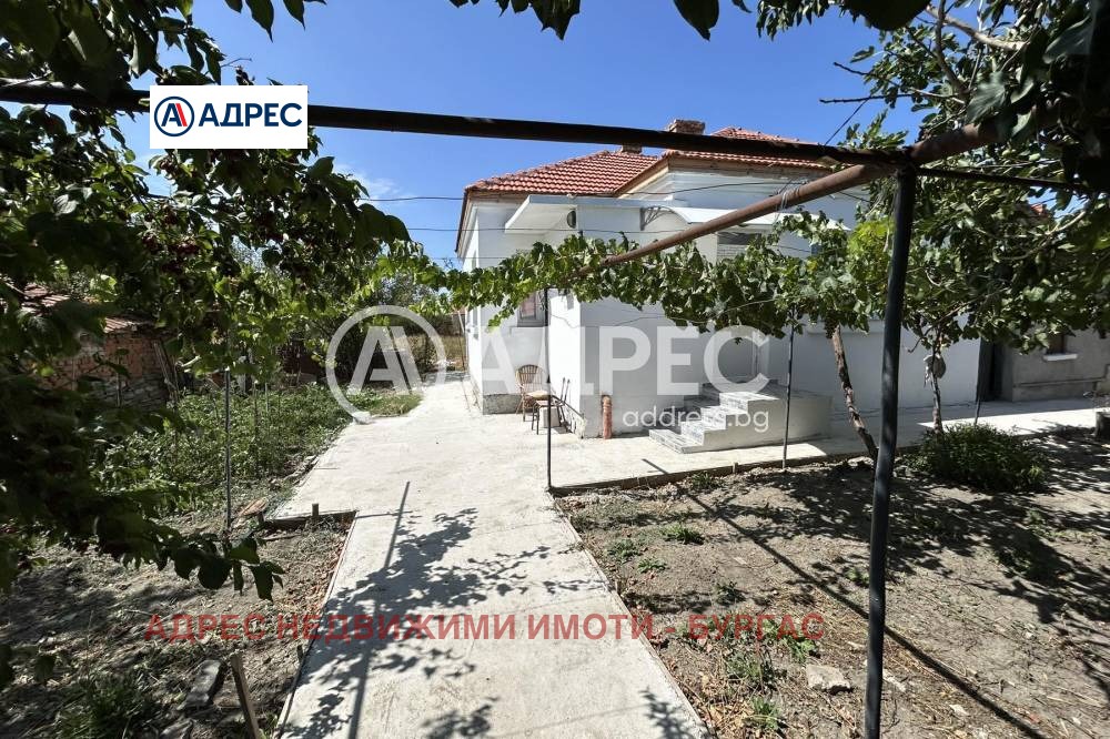 Продава КЪЩА, с. Оризаре, област Бургас, снимка 2 - Къщи - 53783309