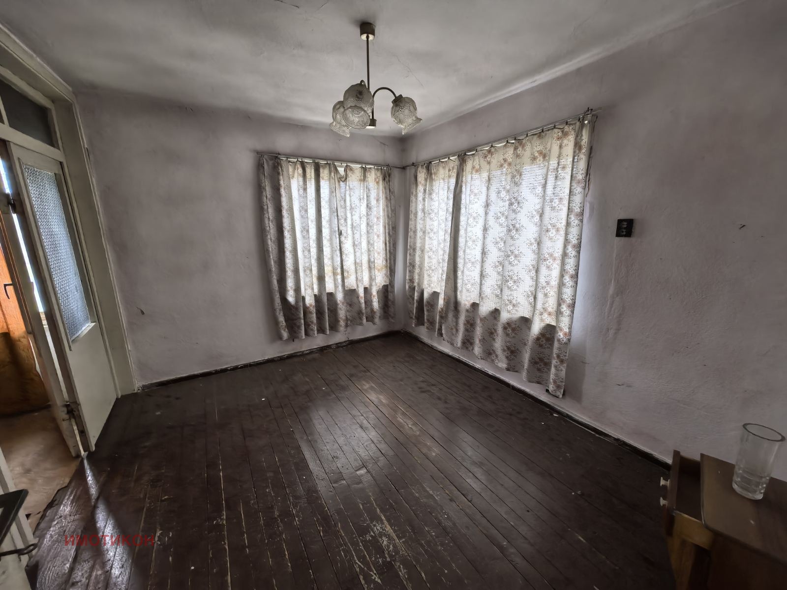 Продава КЪЩА, гр. Нова Загора, област Сливен, снимка 7 - Къщи - 54055326