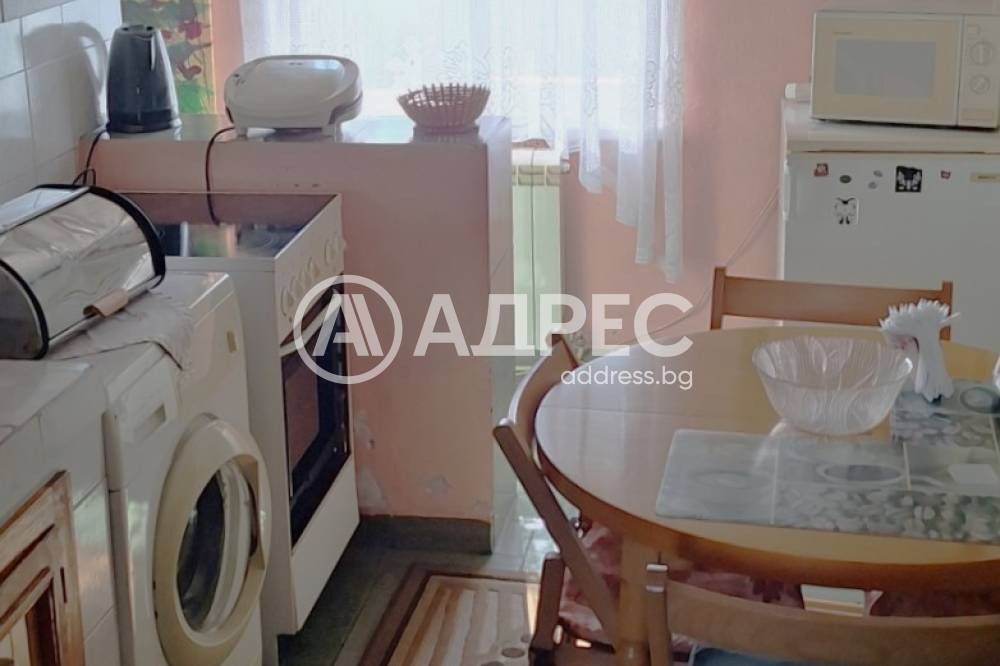 Продава КЪЩА, с. Петърч, област София област, снимка 4 - Къщи - 55463327