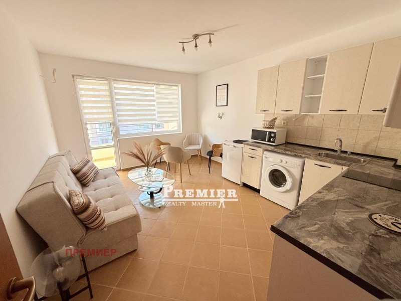 Продава 3-СТАЕН в област Бургас, к.к. Слънчев бряг - 84 кв.м / 96 000 € » 187 759.68 лв., ПРЕМИЕР