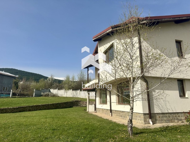 Продава КЪЩА в град София, м-т Камбаните - 385 кв.м / 980 000 € » 1 916 713.40 лв., БИЛДИНГ БОКС