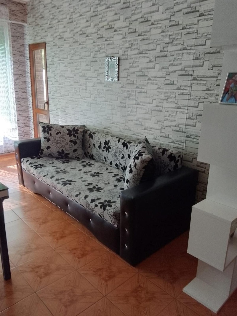 Продава  2-стаен град София , Люлин 2 , 61 кв.м | 76103608 - изображение [8]