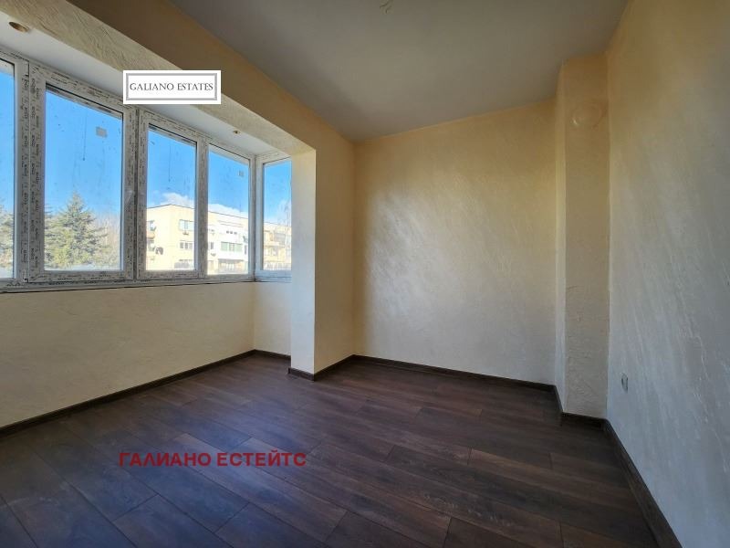 Продава 3-СТАЕН, гр. София, Ботунец, снимка 2 - Апартаменти - 54138488