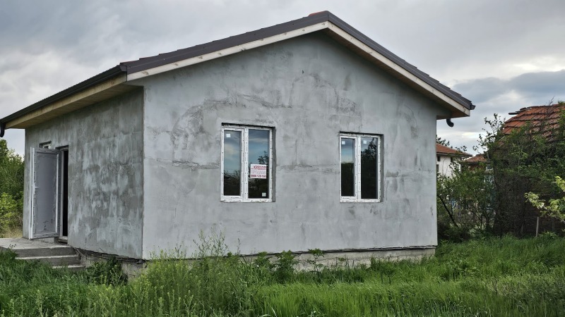 Продава  Къща, област Пловдив, с. Белозем • 79 000 лв. • ID 36756871 — holmes.bg - [1] 
