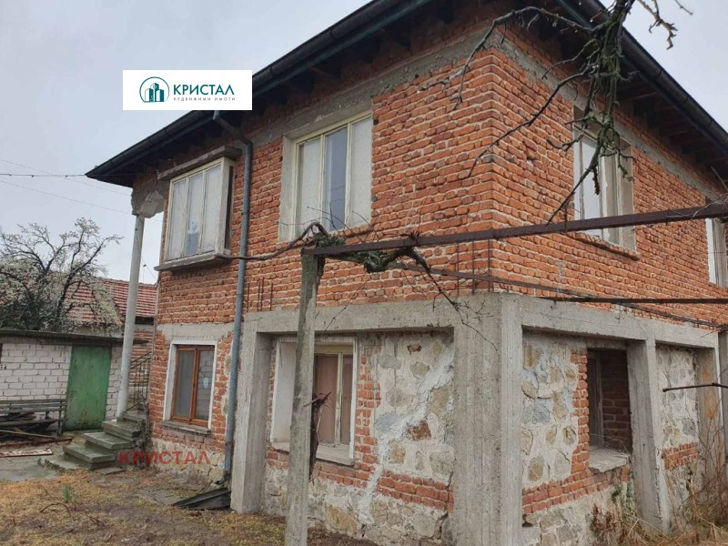 Продава  Къща, област Пловдив, с. Черноземен • 84 990 EUR • ID 95399708 — holmes.bg - [1] 