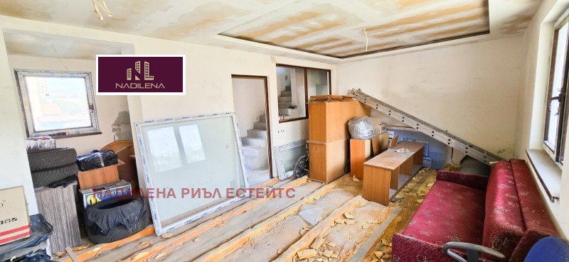 Продава КЪЩА, гр. София, Надежда 3, снимка 8 - Къщи - 46649502