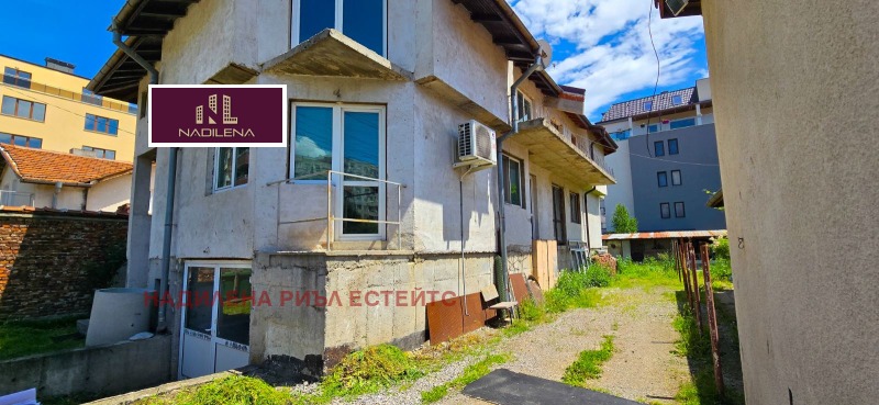 In vendita  Casa Sofia , Nadegda 3 , 326 mq | 11788036 - Immagine [2]