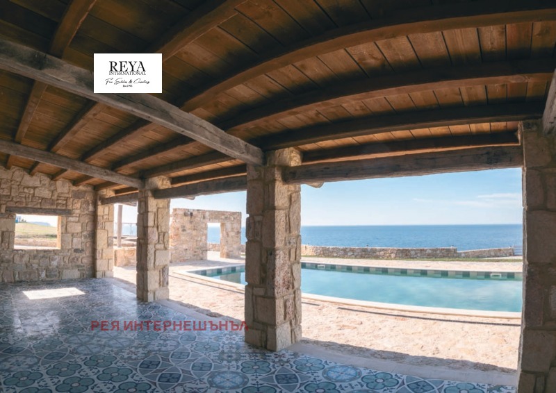 Продава ХОТЕЛ, гр. Каварна, област Добрич, снимка 4 - Хотели - 52873702