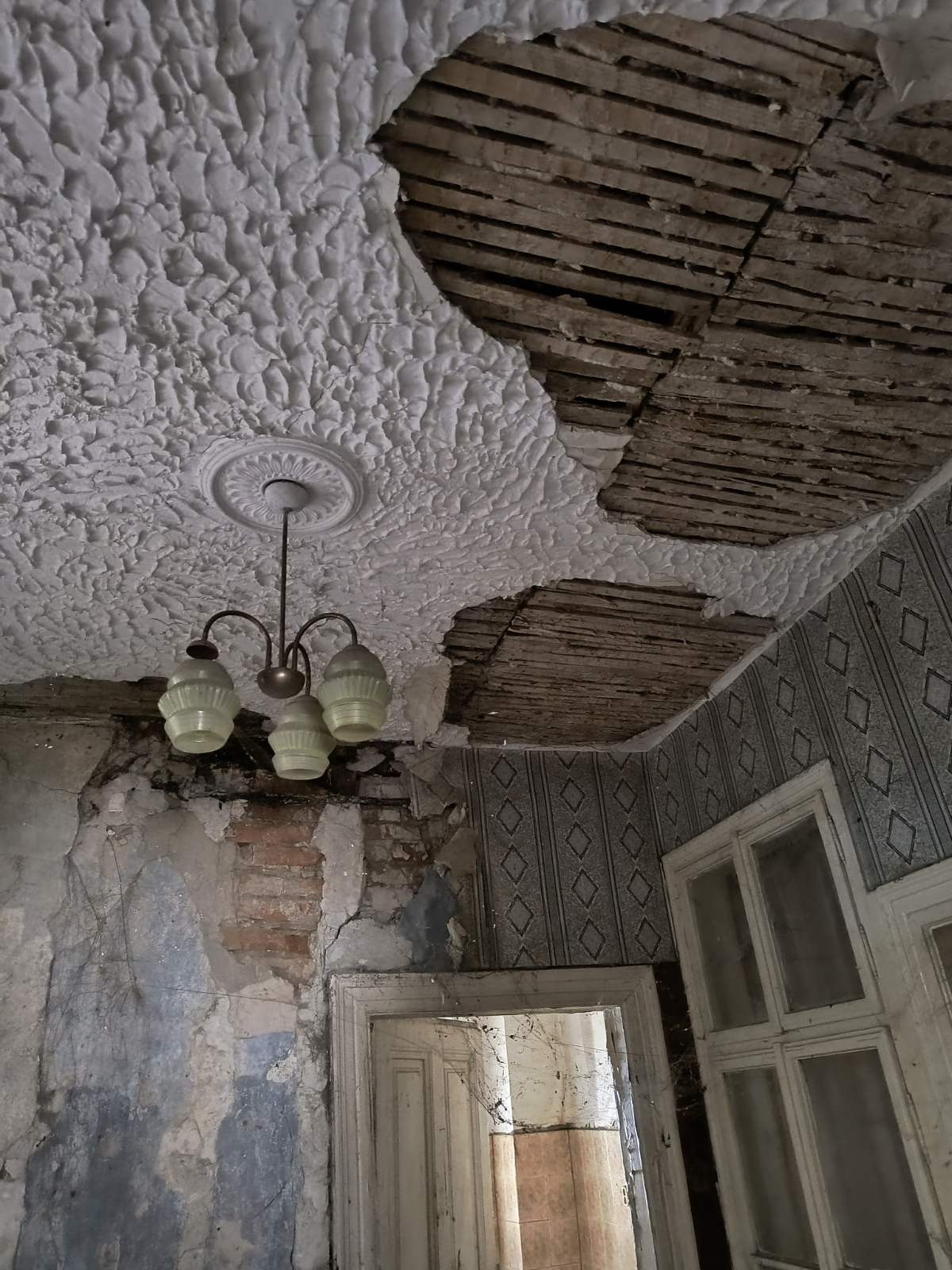 Продава КЪЩА, гр. Лом, област Монтана, снимка 6 - Къщи - 55778208