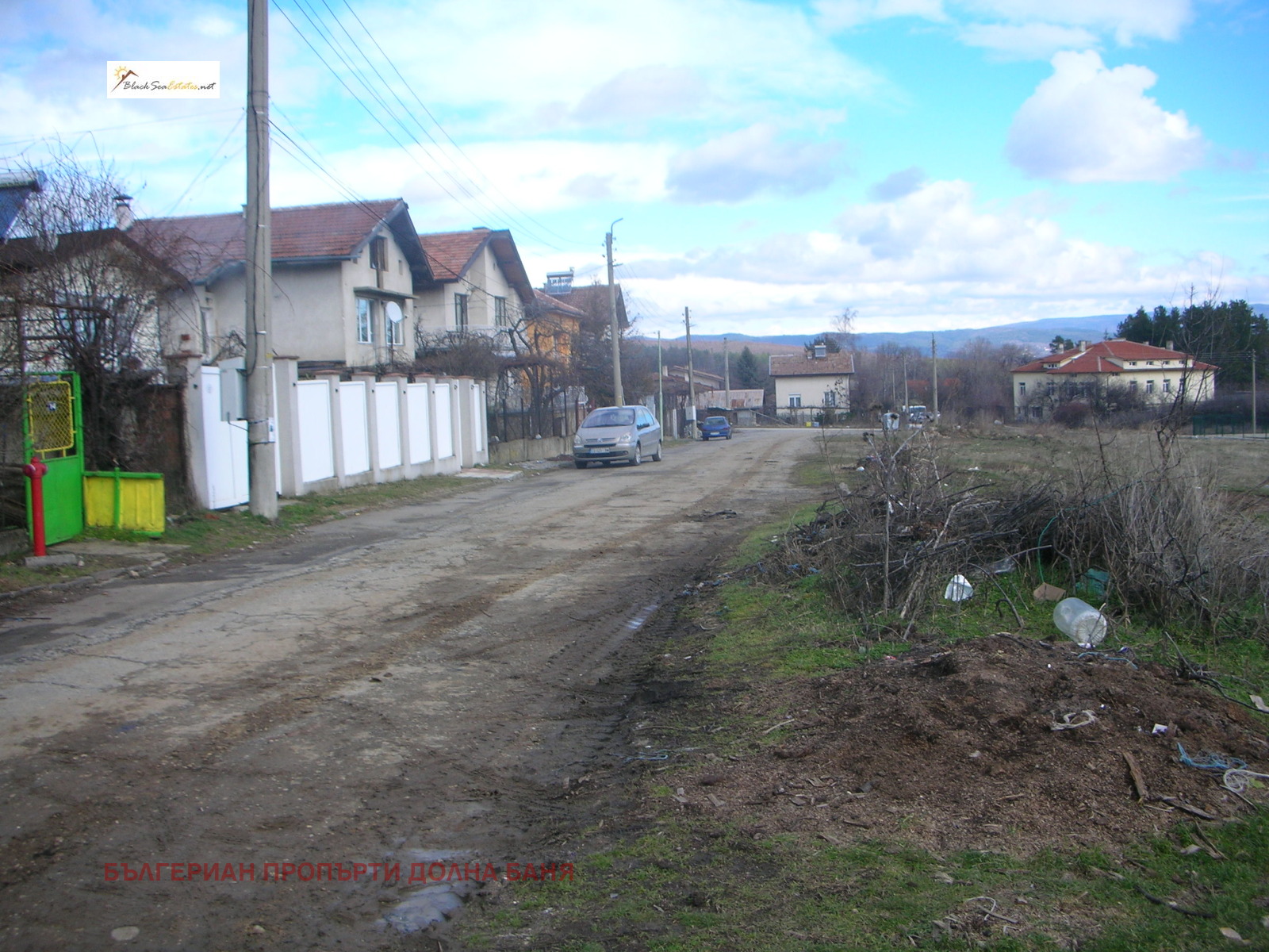 Продава ПАРЦЕЛ, гр. Долна баня, област София област, снимка 2 - Парцели - 53668003