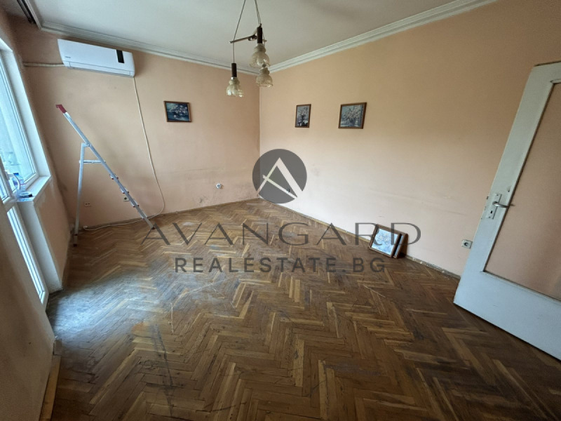 Zu verkaufen  1 Schlafzimmer Plowdiw , Kjutschuk Parisch , 58 qm | 15536998