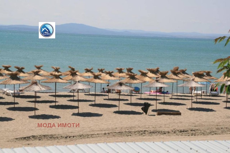 Продава  2-стаен град Бургас , Сарафово , 70 кв.м | 58183583