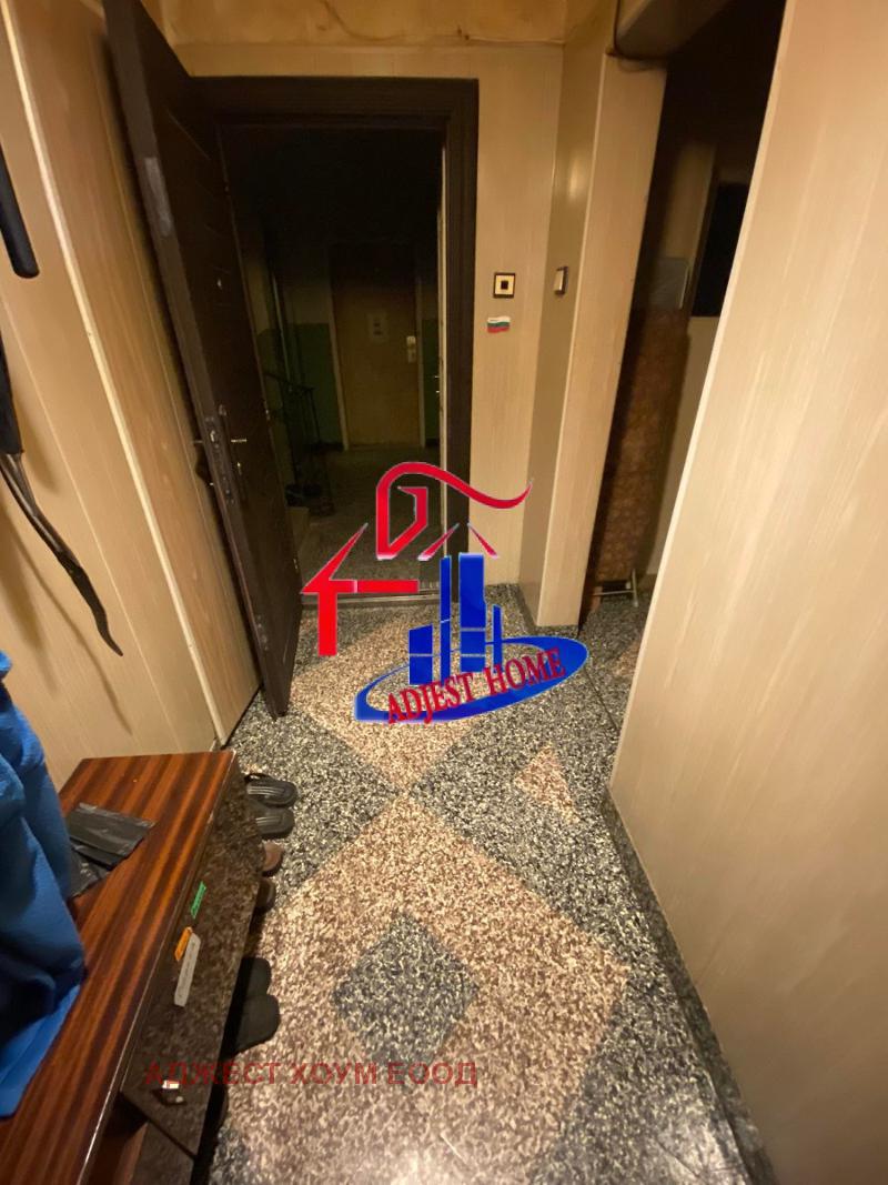 Продава  3-стаен град Шумен , Тракия , 80 кв.м | 55536140 - изображение [8]