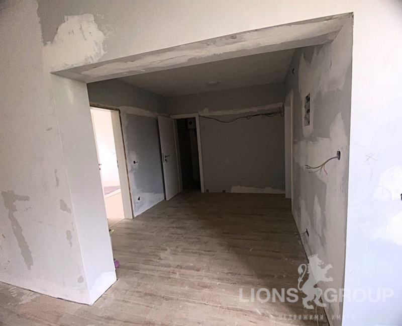 Til salgs  Kontor Varna , SjP Gara , 125 kvm | 97435992 - bilde [4]