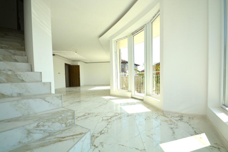 Продава КЪЩА, гр. Варна, м-т Добрева чешма, снимка 7 - Къщи - 52455823