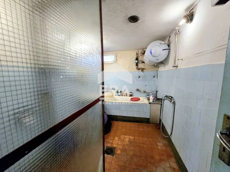 Продава КЪЩА, с. Пчелище, област Велико Търново, снимка 12 - Къщи - 54204112