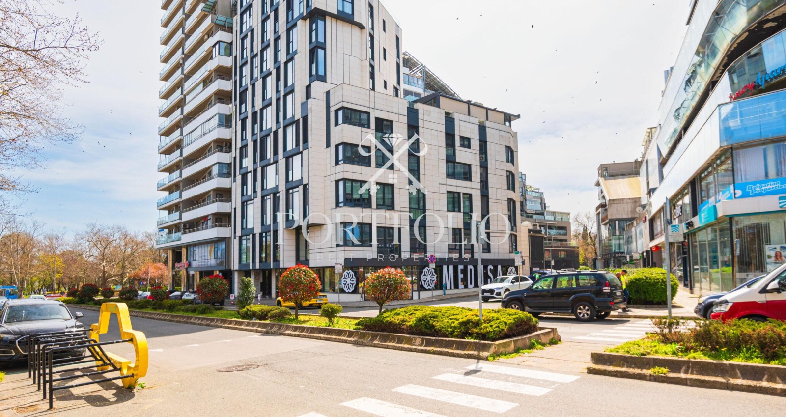 Продава 2-СТАЕН, гр. Бургас, Лазур