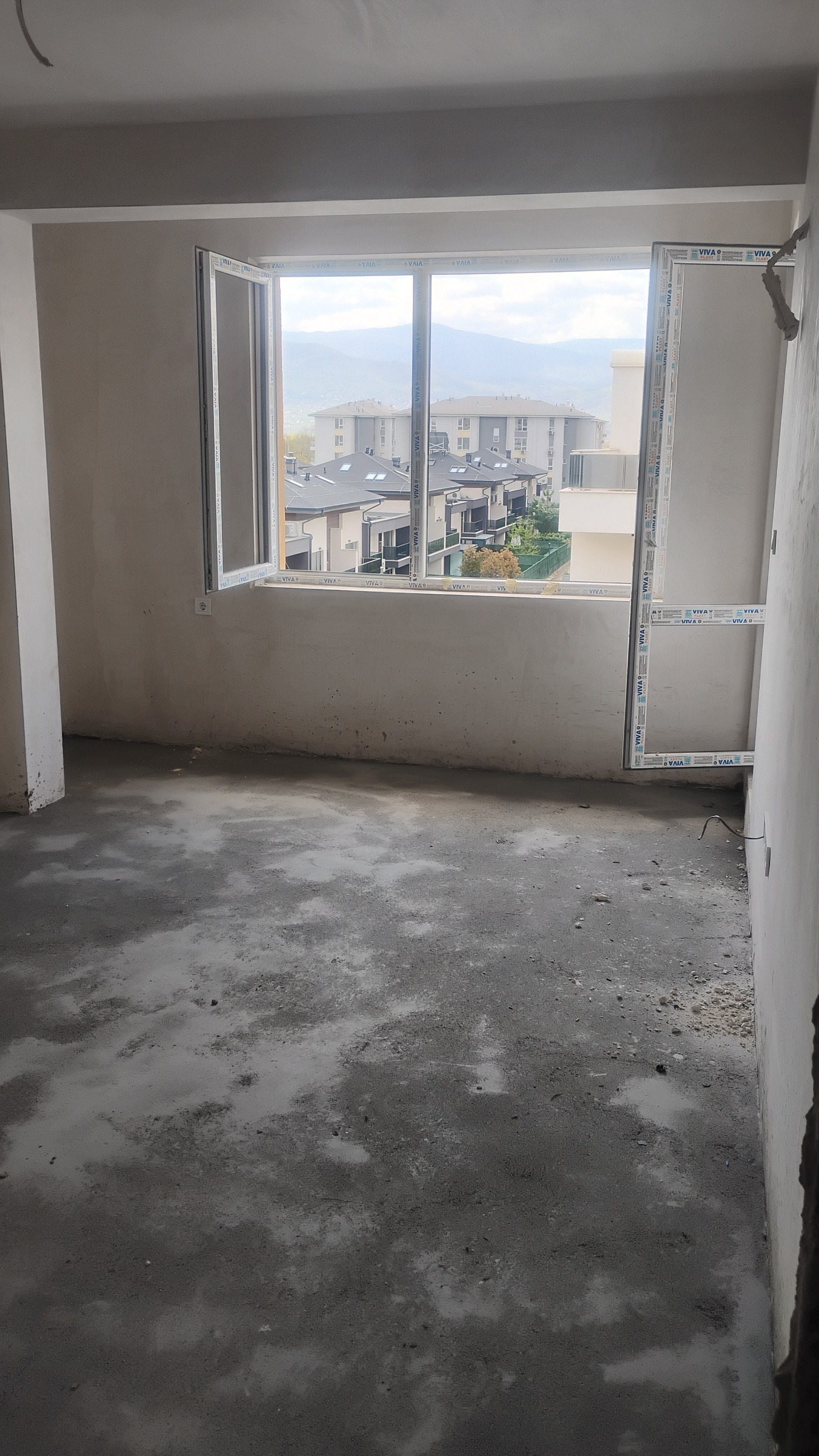 Продава 3-СТАЕН, гр. Пловдив, Остромила, снимка 10 - Апартаменти - 55310600
