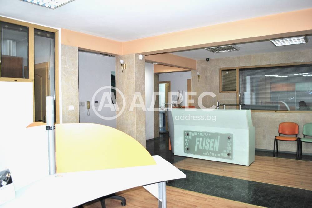 Продава ОФИС, гр. София, Оборище, снимка 3 - Офиси - 54408542